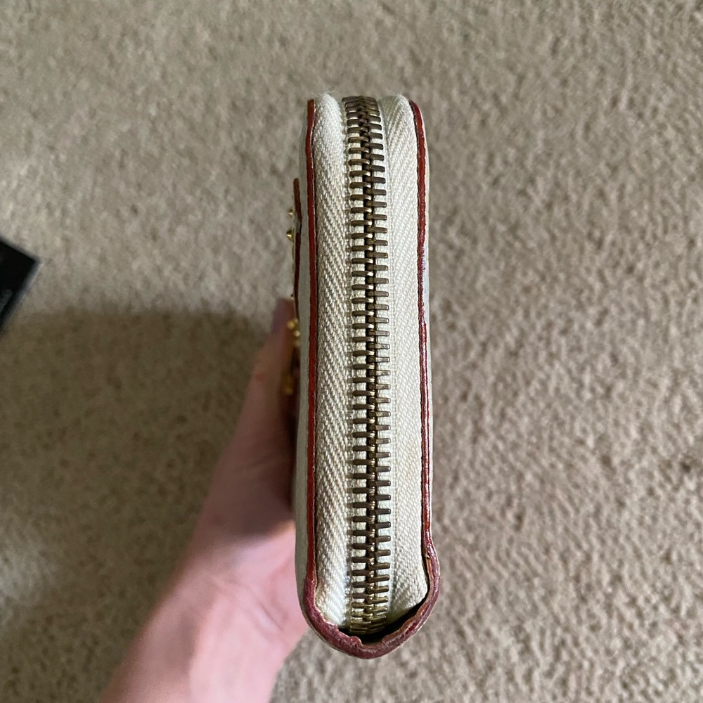 Louis Vuitton Suhali leather long zippy wallet off white gold - Picture 9 of 12